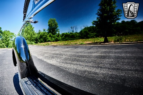 1940 Chevrolet Special Deluxe image 71