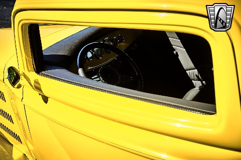 1932 Ford Coupe image 55