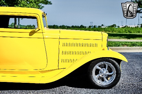 1932 Ford Coupe image 32