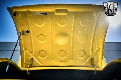 1932 Ford Coupe image 110