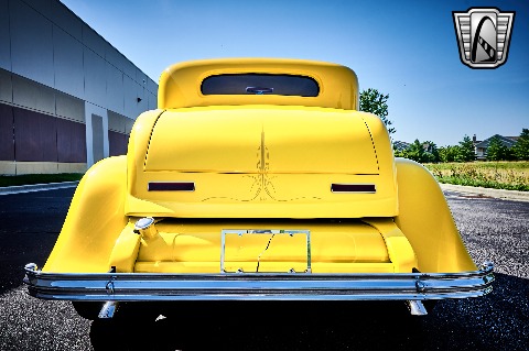 1932 Ford Coupe image 60