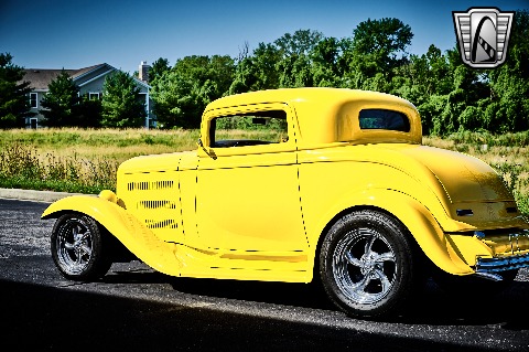 1932 Ford Coupe image 35