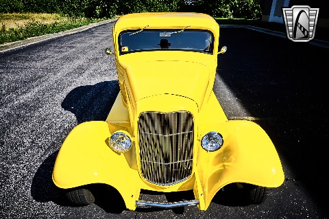 1932 Ford Coupe image 41