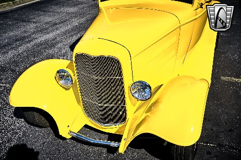 1932 Ford Coupe image 46