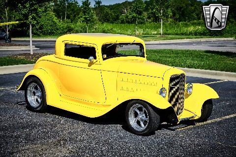 1932 Ford Coupe image 21