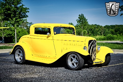 1932 Ford Coupe image 22