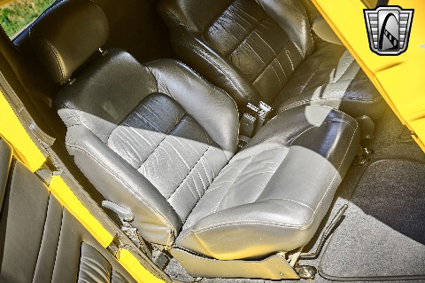 1932 Ford Coupe image 101