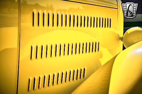 1932 Ford Coupe image 76