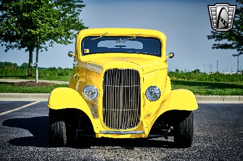 1932 Ford Coupe image 25