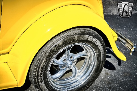 1932 Ford Coupe image 52