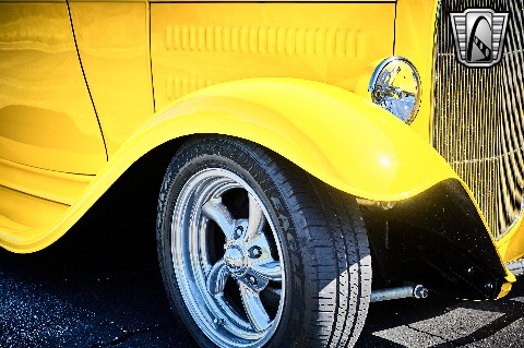 1932 Ford Coupe image 79