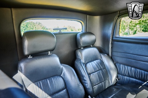 1932 Ford Coupe image 105