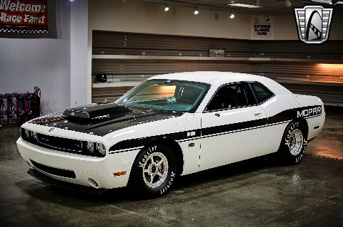 2009 Dodge Challenger image 3