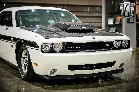 2009 Dodge Challenger image 37