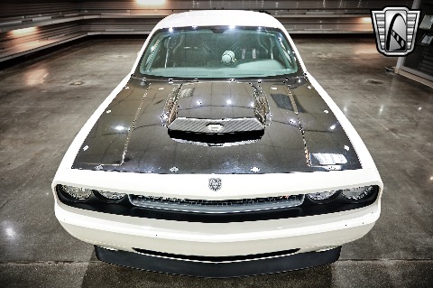 2009 Dodge Challenger image 41