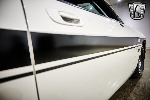 2009 Dodge Challenger image 68