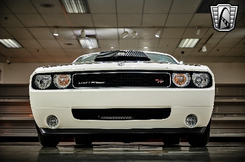 2009 Dodge Challenger image 26