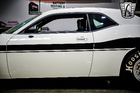 2009 Dodge Challenger image 28