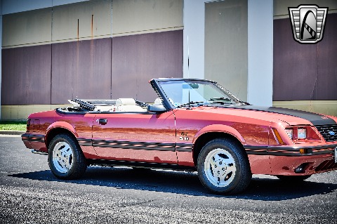 1984 Ford Mustang image 33