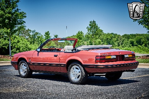 1984 Ford Mustang image 10