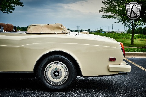 1986 Rolls Royce Corniche image 29