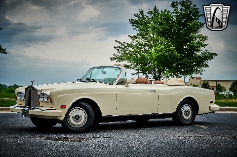 1986 Rolls Royce Corniche image 4