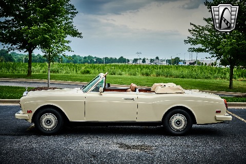 1986 Rolls Royce Corniche image 6