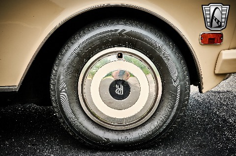 1986 Rolls Royce Corniche image 138