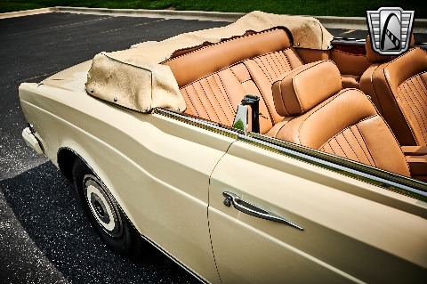 1986 Rolls Royce Corniche image 62