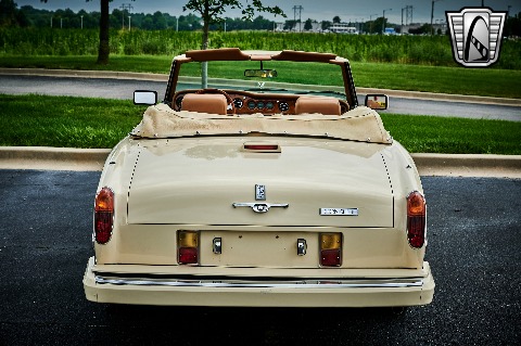 1986 Rolls Royce Corniche image 12