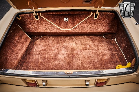 1986 Rolls Royce Corniche image 116