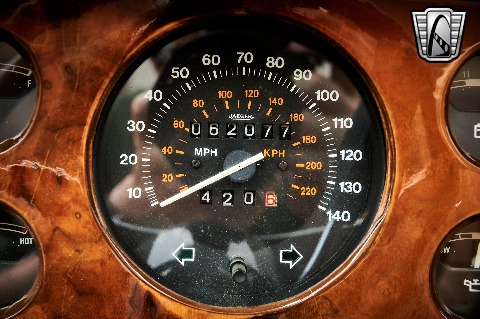 1986 Rolls Royce Corniche image 95