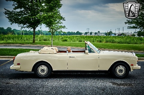 1986 Rolls Royce Corniche image 18
