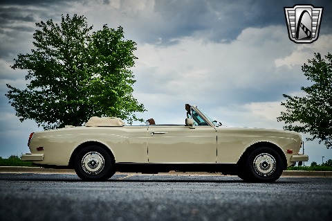 1986 Rolls Royce Corniche image 20