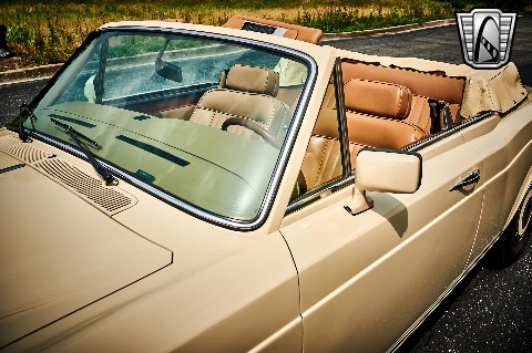 1986 Rolls Royce Corniche image 49