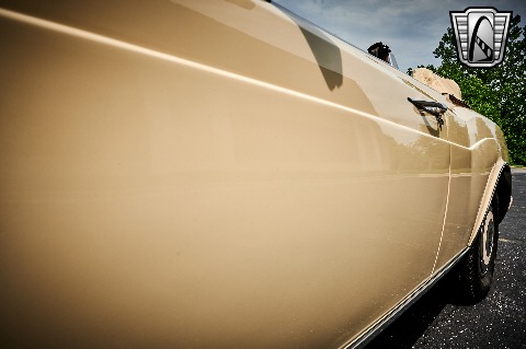 1986 Rolls Royce Corniche image 51