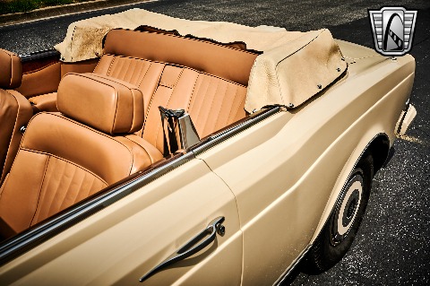1986 Rolls Royce Corniche image 53
