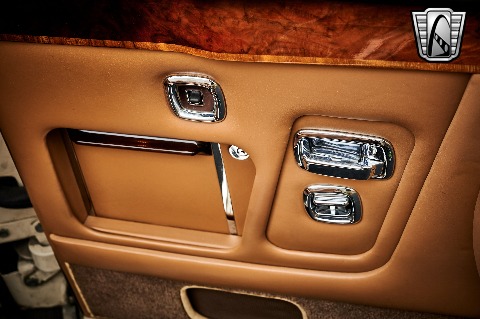 1986 Rolls Royce Corniche image 106