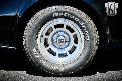 1981 Chevrolet Corvette image 124