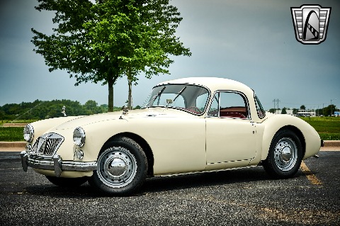 1961 MG MGA image 4