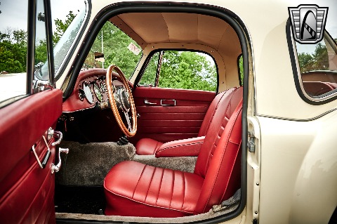 1961 MG MGA image 82