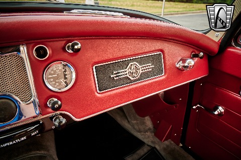 1961 MG MGA image 94