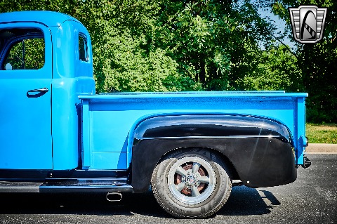 1948 Ford F1 image 29