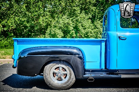 1948 Ford F1 image 30