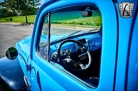 1948 Ford F1 image 52