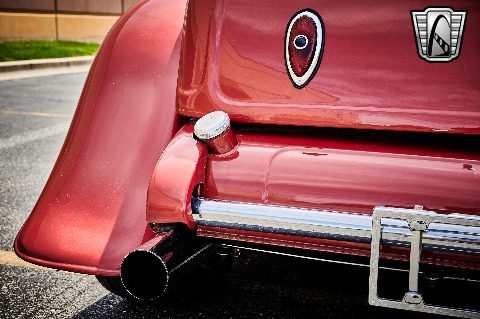 1932 Ford 5 Window image 62