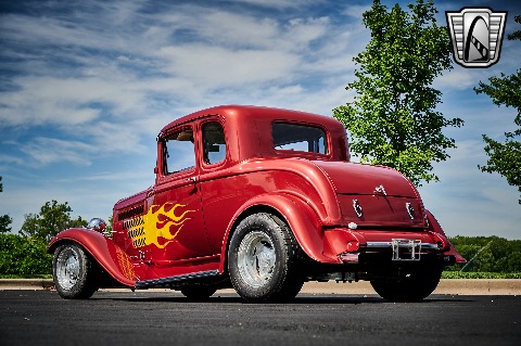 1932 Ford 5 Window image 11