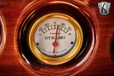 1932 Ford 5 Window image 90