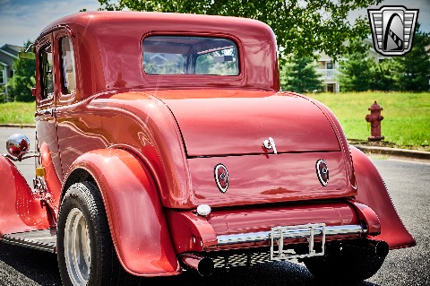1932 Ford 5 Window image 39