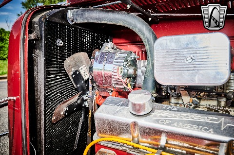 1932 Ford 5 Window image 118